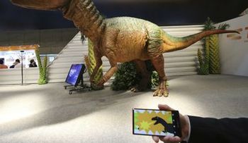 Robots muestran nuevas tecnologías en Japón 
