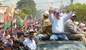 La salida del â??Leónâ? ¿en apoyo a Danilo o en campaña para el 20?