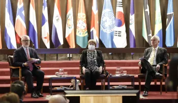Bachelet alerta en la Cepal sobre el cuestionamiento al multilateralismo