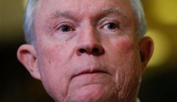 Trump designa a ultraconservadores en la CIA, Justicia y Seguridad Nacional