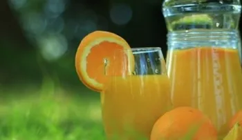 Jugo de naranja más beneficioso de lo que se pensaba