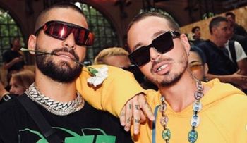 Maluma y J Balvin, colombianos que imponen su tendencia el Fashion Week en París