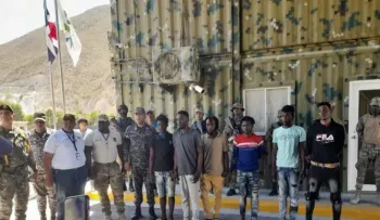 Apresan seis haitianos ilegales en la frontera, sospechosos de matar policías en su país
