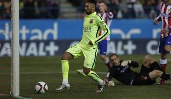 Con 2 de Neymar, Barcelona avanza a semis en Copa del Rey 