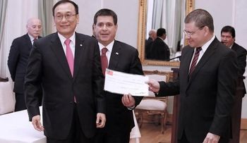 Senador Carlos Castillo valora donación Embajada de Taiwán