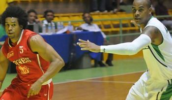 Leones vencen Cocolos para segundo triunfo consecutivos