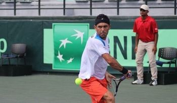 Estrella avanza  a octavos de final en Washington