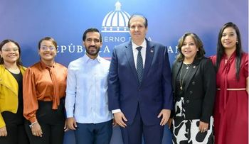 Pacto mejorar agua en los hospitales El País