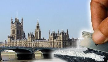 Encuentran cocaína en los baños del Palacio de Westminster