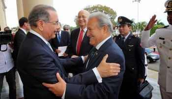 MSP y área VIII Salud de los Alcarrizos realizan jornada de descacharización