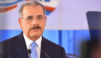 Abogado Frederminio Ferreras Diaz somete instancia para que permitan a Danilo aspirar en comicios 2020
