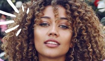 Los tonos para cabello rizado que serán tendencia esta temporada