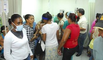 26 obreras se intoxican en fábrica de tabaco de Moca