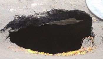Se hunde pedazo de tierra en El Bronx