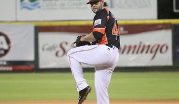 Toros les ponen fin a racha de derrota; blanquean Aguilas 2-0