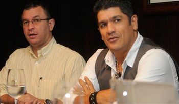 Los hermanos Eddy Herrera y Evelio rompen relación de artista-manager