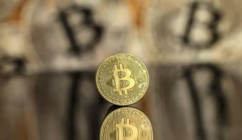 El bitcóin supera nuevo máximo histórico de 124.000 dólares
