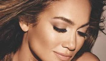 Jennifer López comparte su camino al amor propio 