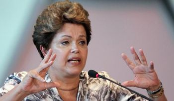 Dilma Rousseff se reúne con manifestantes