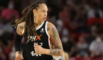 Brittney Griner escribirá memorias de su "incomprensible" detención en Rusia