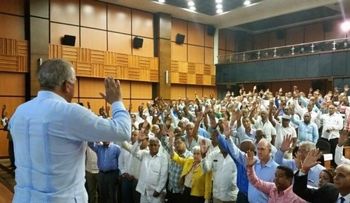 PRM juramenta comisiones organizadoras de convenciones zonales en DN