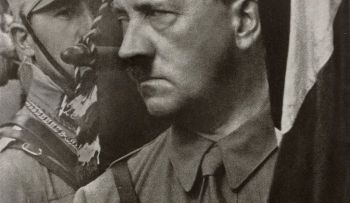 Hallazgo histórico: Adolf Hitler tuvo un hermano discapacitado