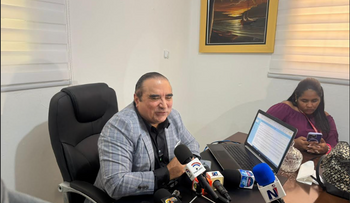 Víctor Pavón tilda de "chercha" rendición de Betty Gerónimo