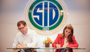 Grupo SID y escuela española firman acuerdo de becas