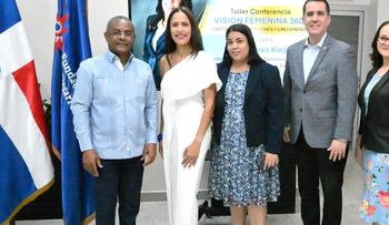 FDD y Ministerio de la Mujer realizan taller "Visión Femenina 360°"