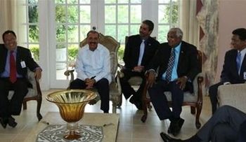 Danilo Medina se reúne con petroleros de Trinidad y Tobago
