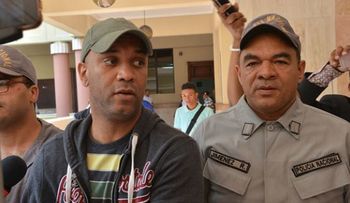 Kanqui habría sufrido un ataque de pánico cuando era llevado a Rafey; médicos evalúan su condición 