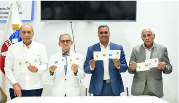 INPOSDOM celebra 62 años con colección de sellos conmemorativos
