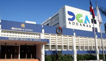  Aduanas halla US$1 millón 456 mil 570 dólares dentro de piezas de repuesto 