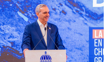 Abinader destaca que el saneamiento de cañadas salva vidas