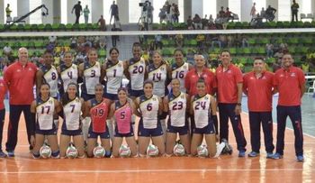 Equipos femeninos de voleibol y balonmano dominicanos ganan oro 