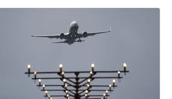 Aena califica de "chantaje" estrategia de Ryanair