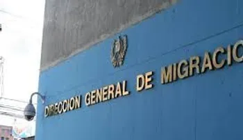  Migración detiene a 28 peloteros venezolanos, entre ellos 16 menores de edad, y lo devuelve a su país