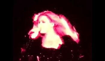 Beyoncé cierra con broche de oro gira mundial cantando en español