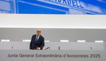 Sabadell aprueba venta TSB y sube apuesta en la batalla de la opa