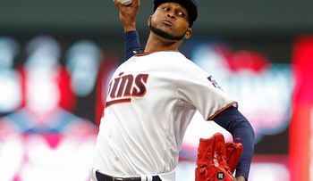 Santana lanzó juego completo, pero pierde; Franco dispara cuadrangular