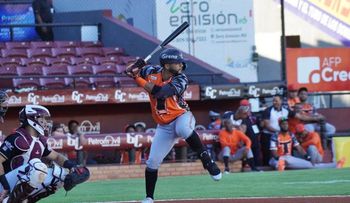 Los Toros contratan a Webster Rivas, Ronny Rodríguez y Aneury Tavarez