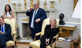 Asesor de Trump: Comité del Nobel priorizó la política sobre la paz