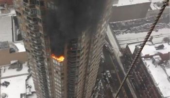 Incendio en rascacielos de NY; Un muerto y un herido 