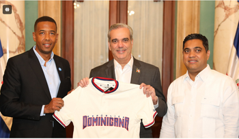 Abinader recibe al equipo dominicano para el Premier 12 en China Taipéi