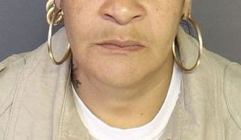 Mujer hispana identificada como Elizabeth Santos, fue asesinada en El Bronx