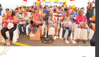 Fundación Oviedo conmemora Día de las Madres con jornada oftalmológica y grandes sorpresas