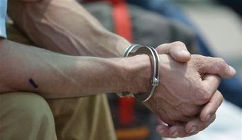 Hombre estrangula a su abuela de 95 años en Nueva York