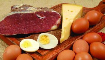 ¿Comer queso, carne y mantequilla realmente es malo para la salud?