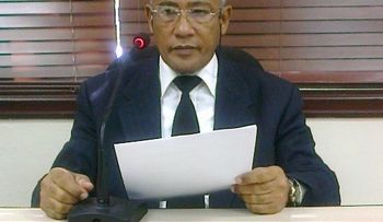 Denuncian "mafia" policial en desalojos