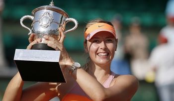 Sharapova gana frente a Halep su segundo Roland Garros